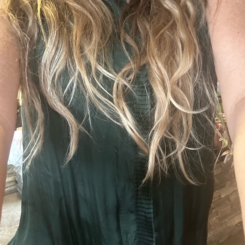 Banana Republic Silk Pleated Sleeveless! Emerald Size Small! NWT